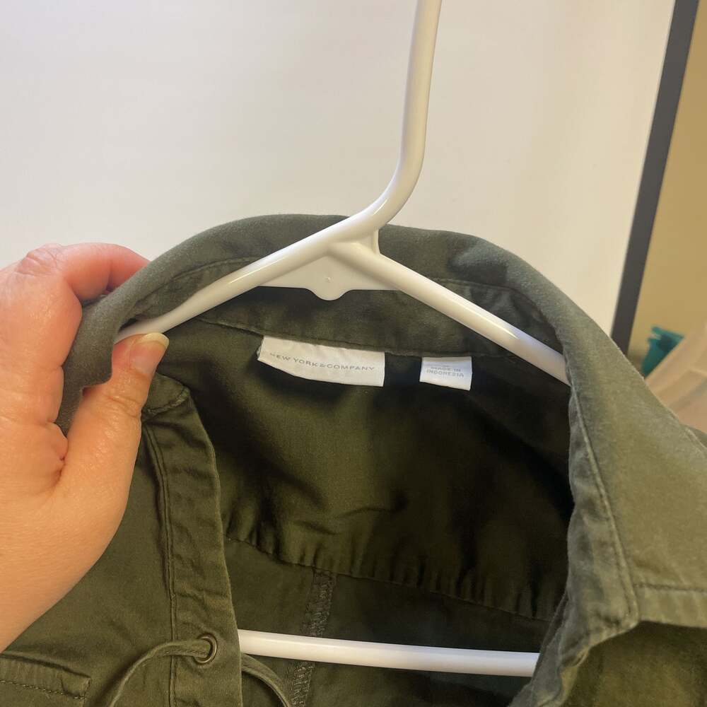 New York & Company Women's Green Utility Dress - Picture 4 of 5